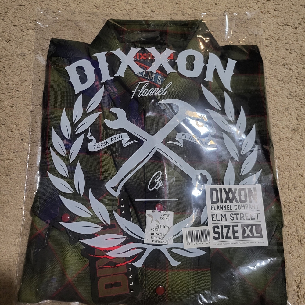 DIXXON Plaid Flannel Button-Up Shirt - Elm Street Krueger Special Edition